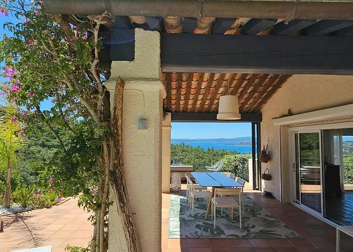 Provencal Facing The Gulf Of Saint-tropez Saint-Peïre-sur-Mer